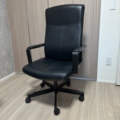 3/2に取りに来てくれる方！IKEA 回転チェア　ワークチェアの画像