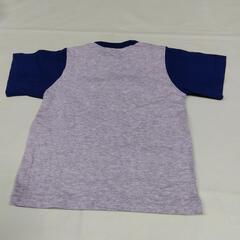 80cm　Tシャツ　2点セット ①OJICO:Tシャツ　クレーン車 ②ブランド不明 :ハンバーガーの画像