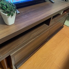 テレビ台の画像