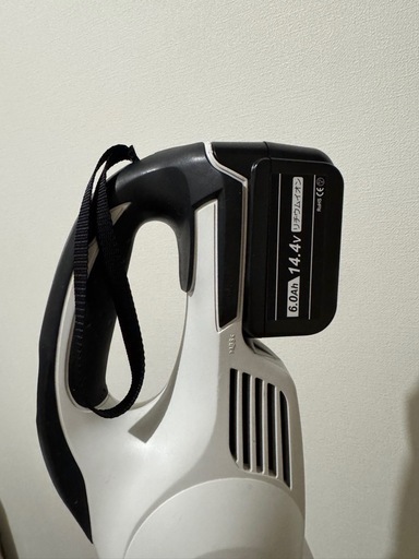 makita 充電式　コードレス掃除機