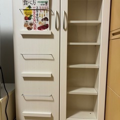 デザイナーズ家具 スライド式本棚 本格的な造りの家具