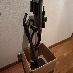 【中古】アイリスオーヤマ　サイクロン掃除機の画像