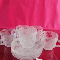 サンドブラストで彫ったティーカップ５セットの画像