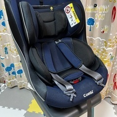 チャイルドシート　コンビ　ウィゴーグランデ