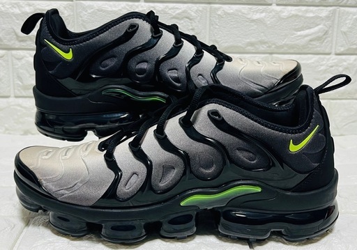 希少☆NikeAIRVaporMaxPlus (ナイキベイパーマックスプラス)