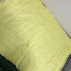 膝掛けにできるクッションの画像