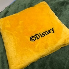 膝掛けにできるクッションの画像