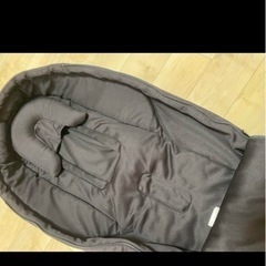 【引渡し決定】bugaboo　バガブー　新生児用　ベビーコクーンの画像