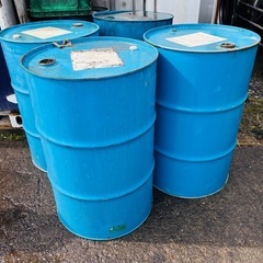 200Lドラム缶！早い者勝ち！  