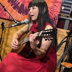 弾き語りしたいボーカリストのためのアコギレッスン！