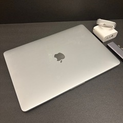 美品 MacBook Pro windows11 office 新品バッテリーの画像