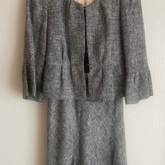 フォーマルスーツ　上下、ブラウスセット　美品の画像