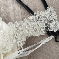 【超美品】ウェディングドレス　9号
　の画像