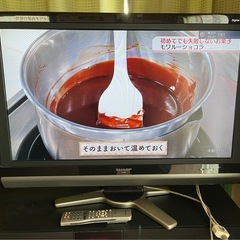 シャープAQUOS 32型　2009年製