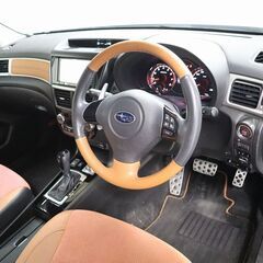 スバル エクシーガ　クロスオーバー７ 　２．５ｉ　ＥｙｅＳｉｇｈｔ入庫しました！！の画像