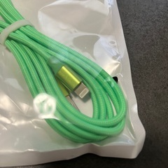USBケーブルの画像