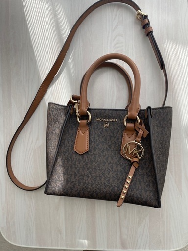 セール☆Michael Kors Krisスモールロゴ柄2wayサッチェルバッグ