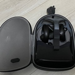 Oculus Quest メタクエスト　本体セットの画像