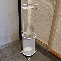 【決まりました】ニトリの傘立て