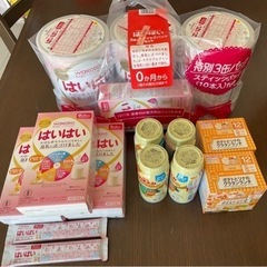 赤ちゃん用ミルク、離乳食セット