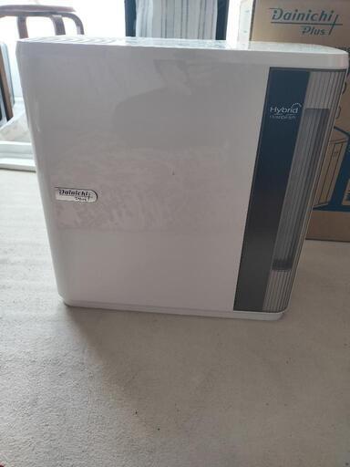 加湿器　3000円