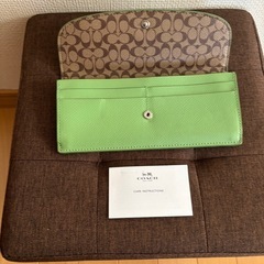 【値下げしました】COACH コーチ　長財布の画像
