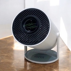 Android TV 11.0 / 5GWiFi / Bluetooth 搭載！小型プロジェクター！の画像