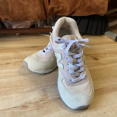 【ブランド✨】ニューバランス　スニーカー23.5cm New b...