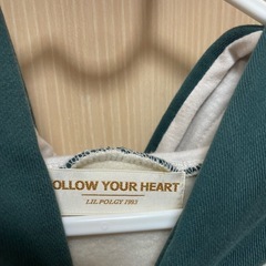 リルポロジー　パーカーの画像