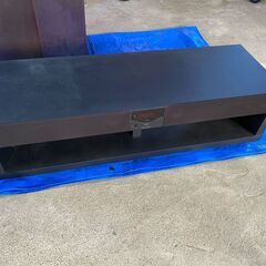 テレビボードを差し上げます（引き取りに来てくれる人限定）