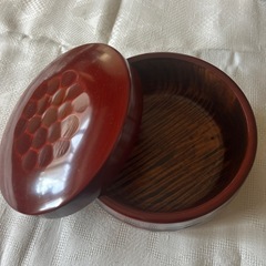 ⭐︎決まりました⭐︎　菓子器　蓋付き　美品