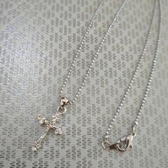 可愛い十字架ネックレス　新品