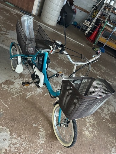 電動三輪車
