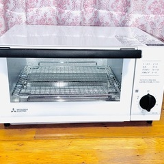 🤩4人家族に朗報👍１度に４枚焼きトーストで家族円満(えっほんと？使用感ゼロ、2017年製 とってもきれいなオーブントースター)中古 絶賛断捨離中の画像