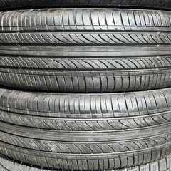 185/65/15 (4本)ほぼ新品タイヤ+交換、愛知県大府市、アマントレーディングタイヤ専門店の画像