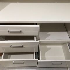 食器棚（ホワイト）の画像