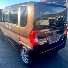 ★自社ローン＆リース★審査落ちの不安ゼロ！月々格安でメリットいっぱい💕①保証人不要②納車が早い③ブラックOK④勤続年数不問etc••• ★車検2年付★ダイハツ　タント　雪道あんしん4WD　修復歴なし　両側スライド　冬タイヤの画像