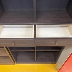 【リサイクルサービス八光】幅80cm　ダークブラウン　引き出し収納付き本棚の画像
