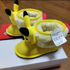 ポケモンピカチュウブーツ　新品17cmの画像