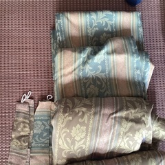レトロ柄　カーテンの画像