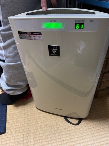 空気清浄機、除湿機、扇風機
