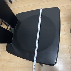 椅子（回転式）の画像