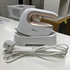O2502-732 TOSHIBA 東芝コードレス衣類 スチーマ...