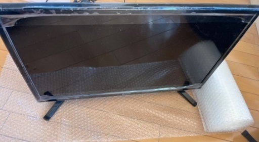 Qriomの液晶テレビ（24v型）