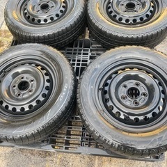 スタッドレスタイヤ　ブリザック 195 65 R15 91Q ホ...