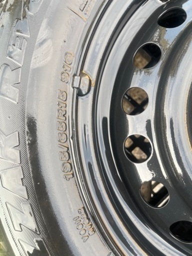スタッドレスタイヤ　ブリザック 195 65 R15 91Q ホイール付き　4本