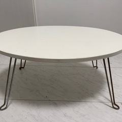 折りたたみテーブル 白の画像