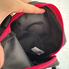 ADIDAS ショルダーバッグ 未使用に近いの画像