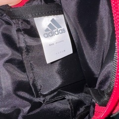 ADIDAS ショルダーバッグ 未使用に近いの画像