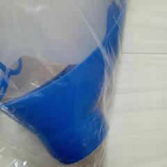 🍎フタ付き尿器　新品　男女共用の画像